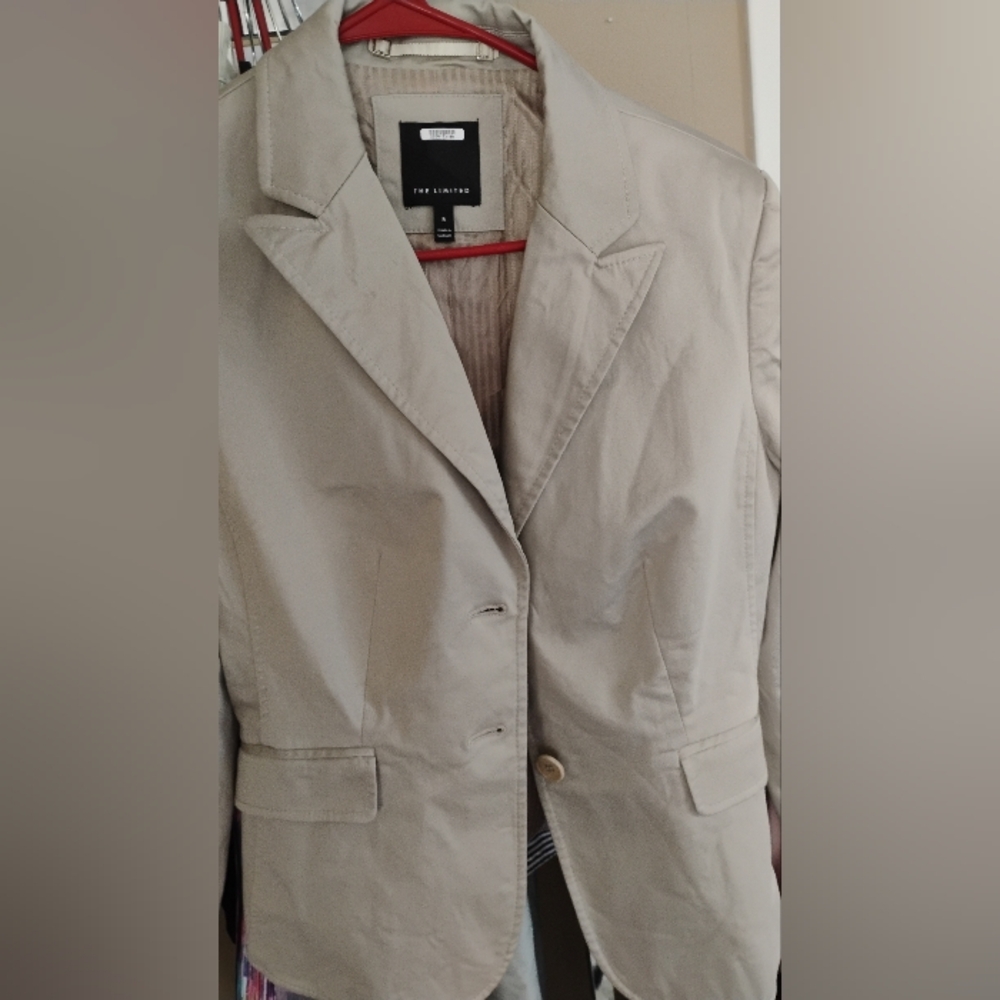 Size 8 The Limited Light Tan Blazer